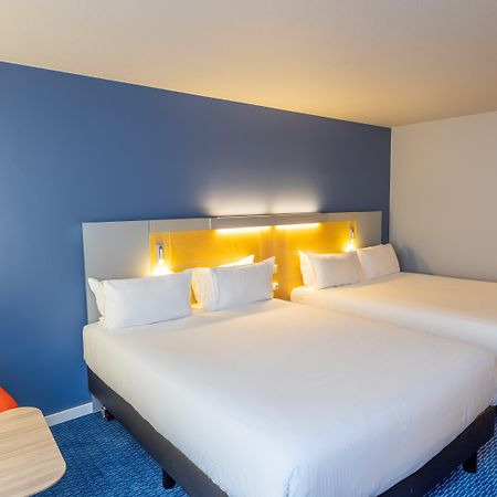 Holiday Inn Express & Suites Ghent By Ihg Ngoại thất bức ảnh