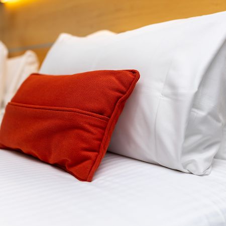 Holiday Inn Express & Suites Ghent By Ihg Ngoại thất bức ảnh