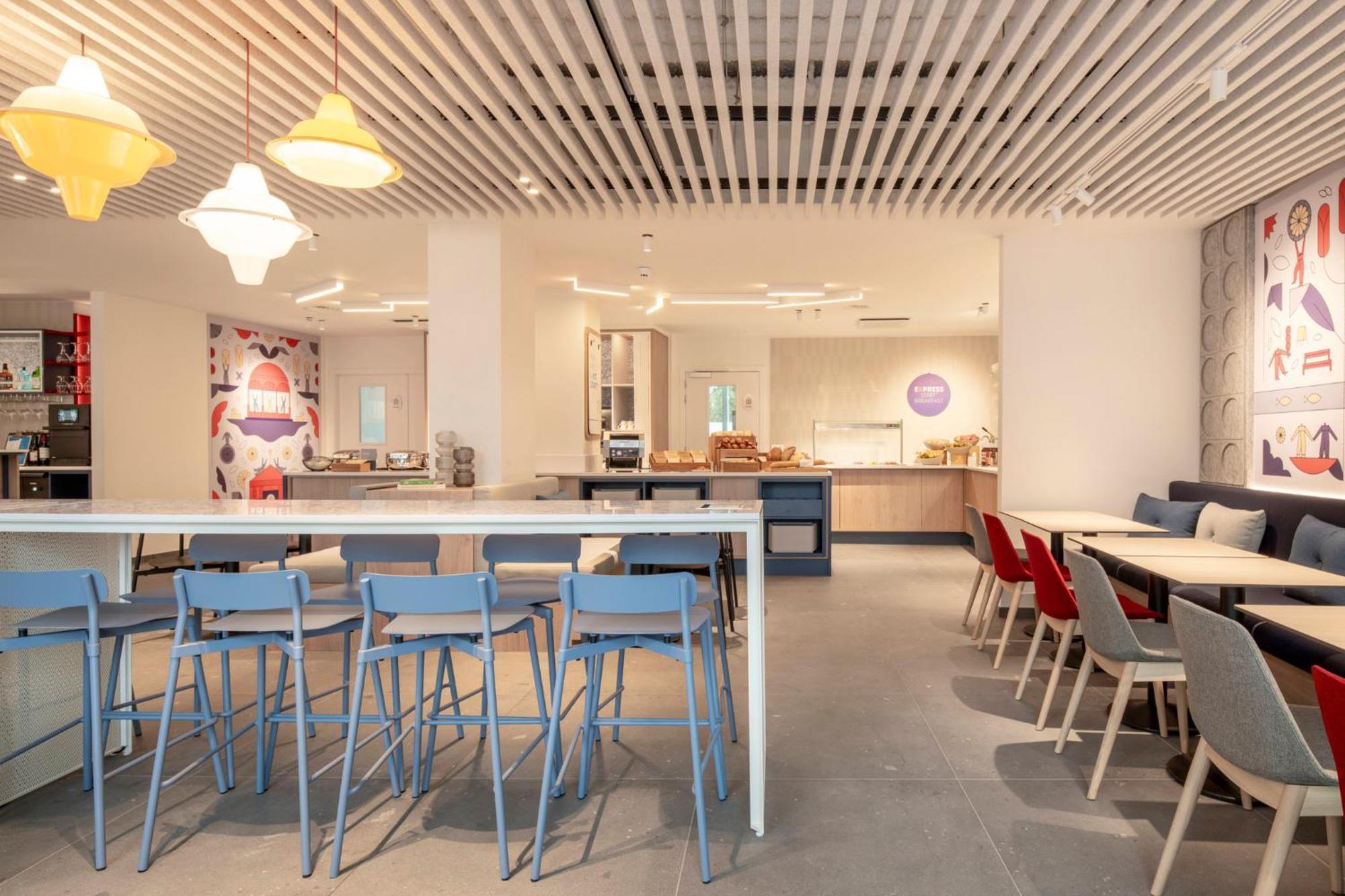 Holiday Inn Express & Suites Ghent By Ihg Ngoại thất bức ảnh