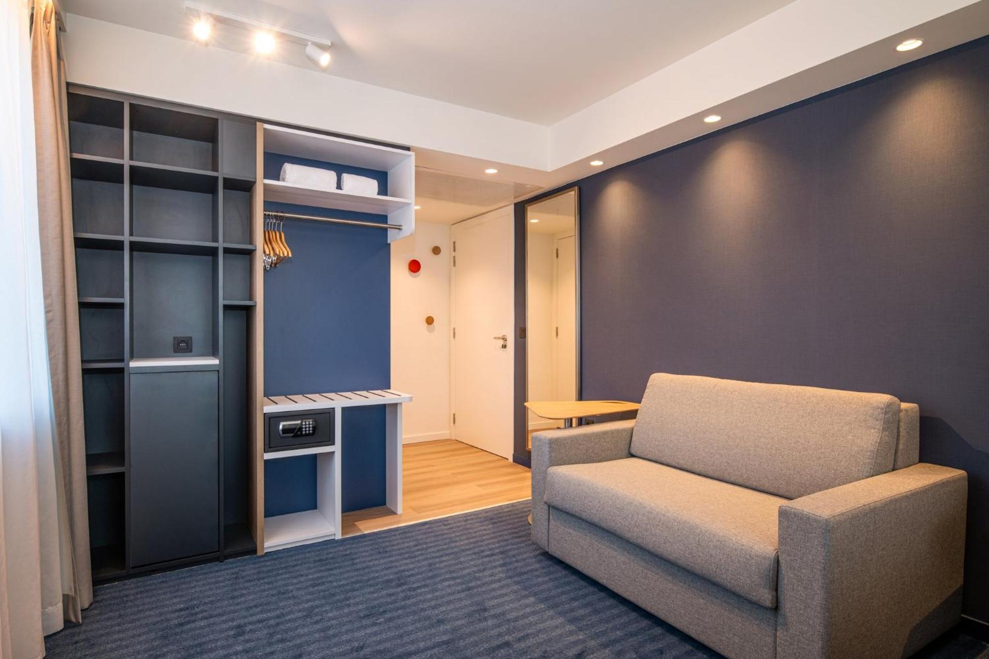 Holiday Inn Express & Suites Ghent By Ihg Ngoại thất bức ảnh