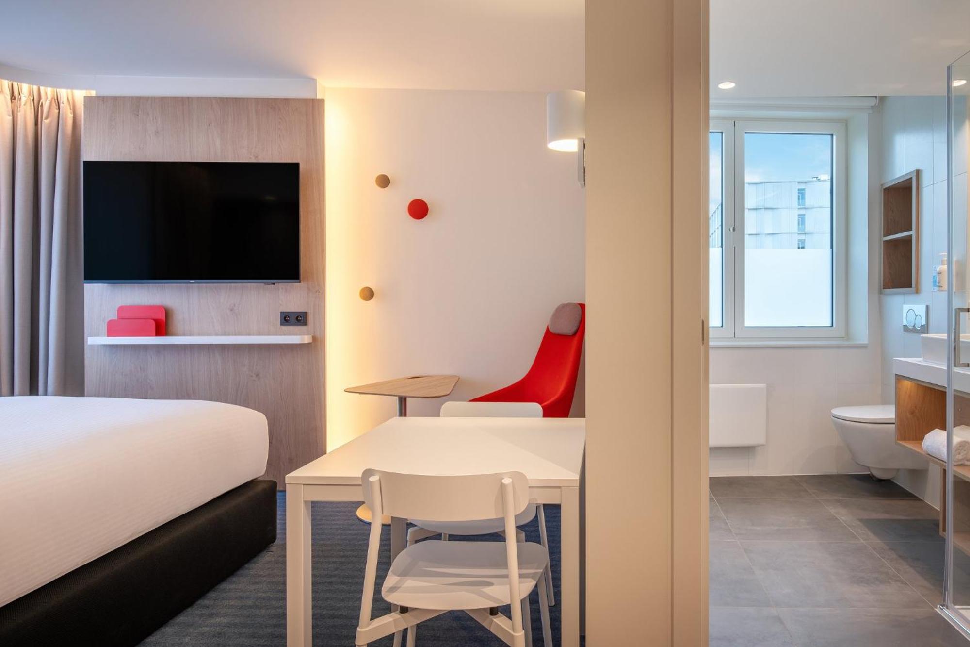 Holiday Inn Express & Suites Ghent By Ihg Ngoại thất bức ảnh