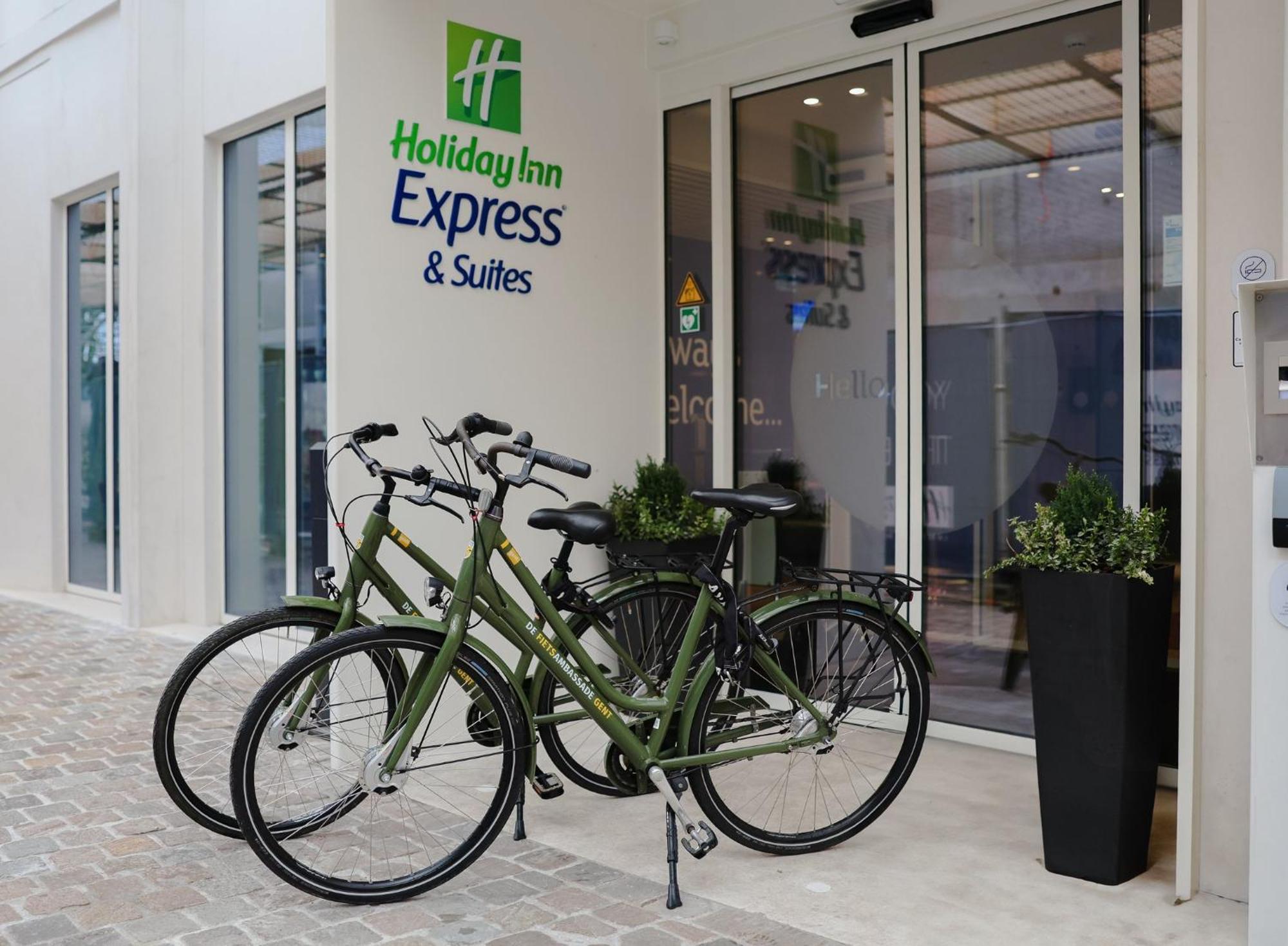 Holiday Inn Express & Suites Ghent By Ihg Ngoại thất bức ảnh